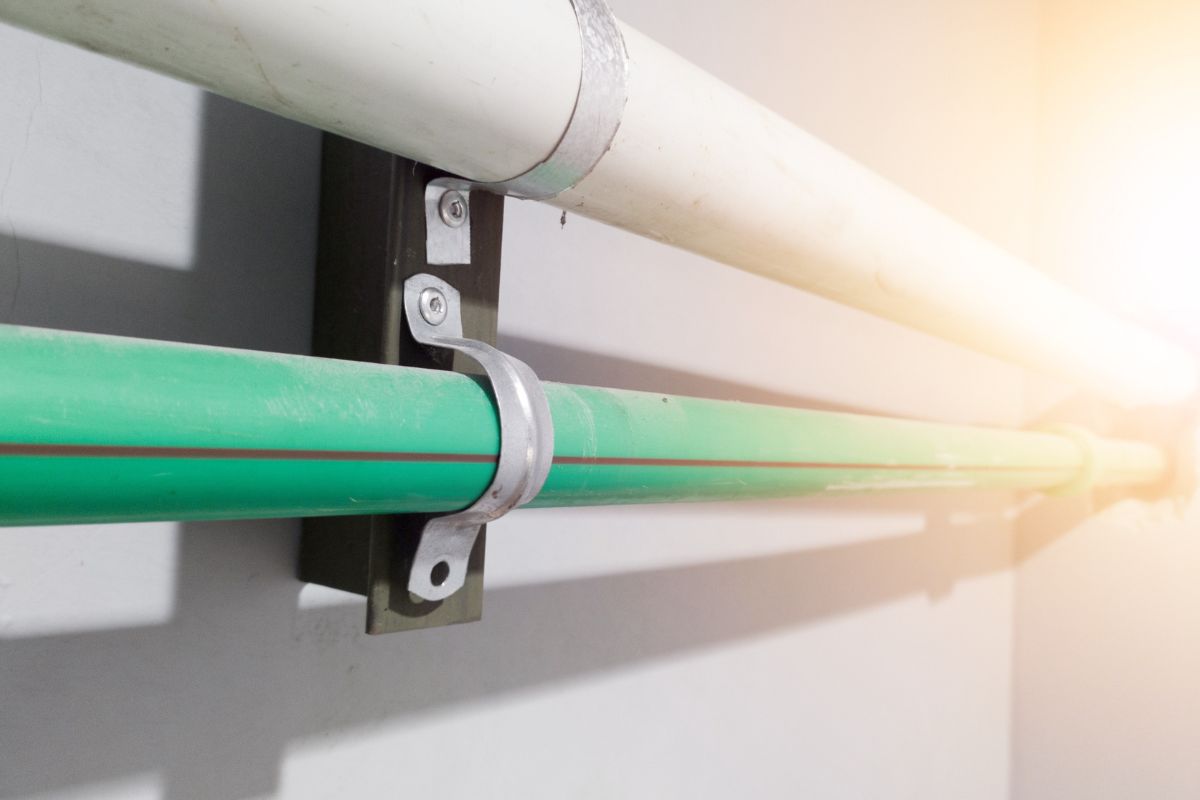 Ống nhựa PPR với khả năng chịu nhiệt cao và độ bền lên đến 50 năm là lựa chọn hoàn hảo trong việc dẫn nước nóng và hệ thống nóng lạnh